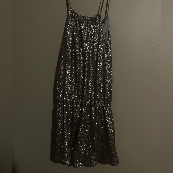 Sequins romper S - Picture 2 of 4